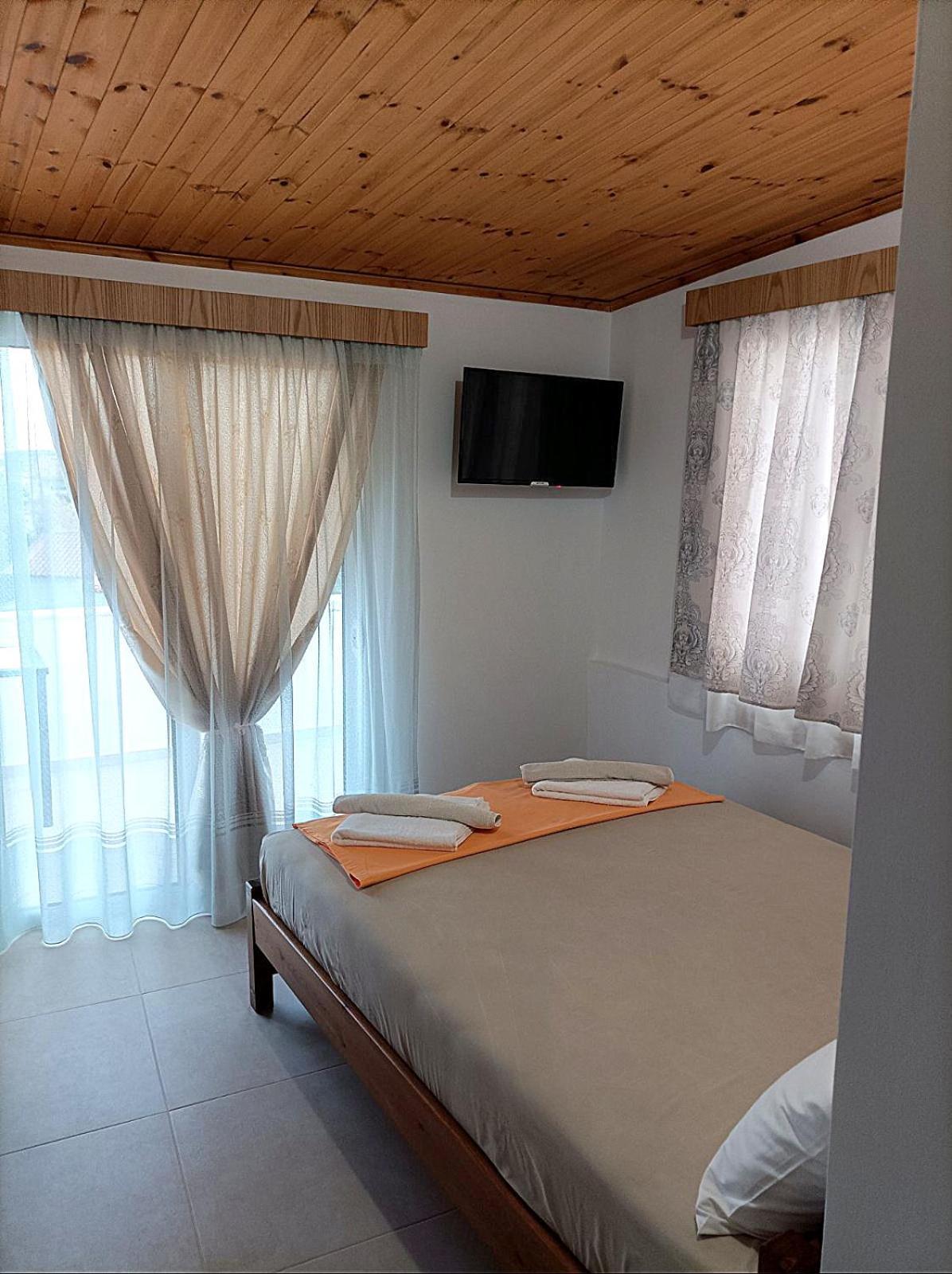 Villa Mihal Apartments Ksamil Exterior photo